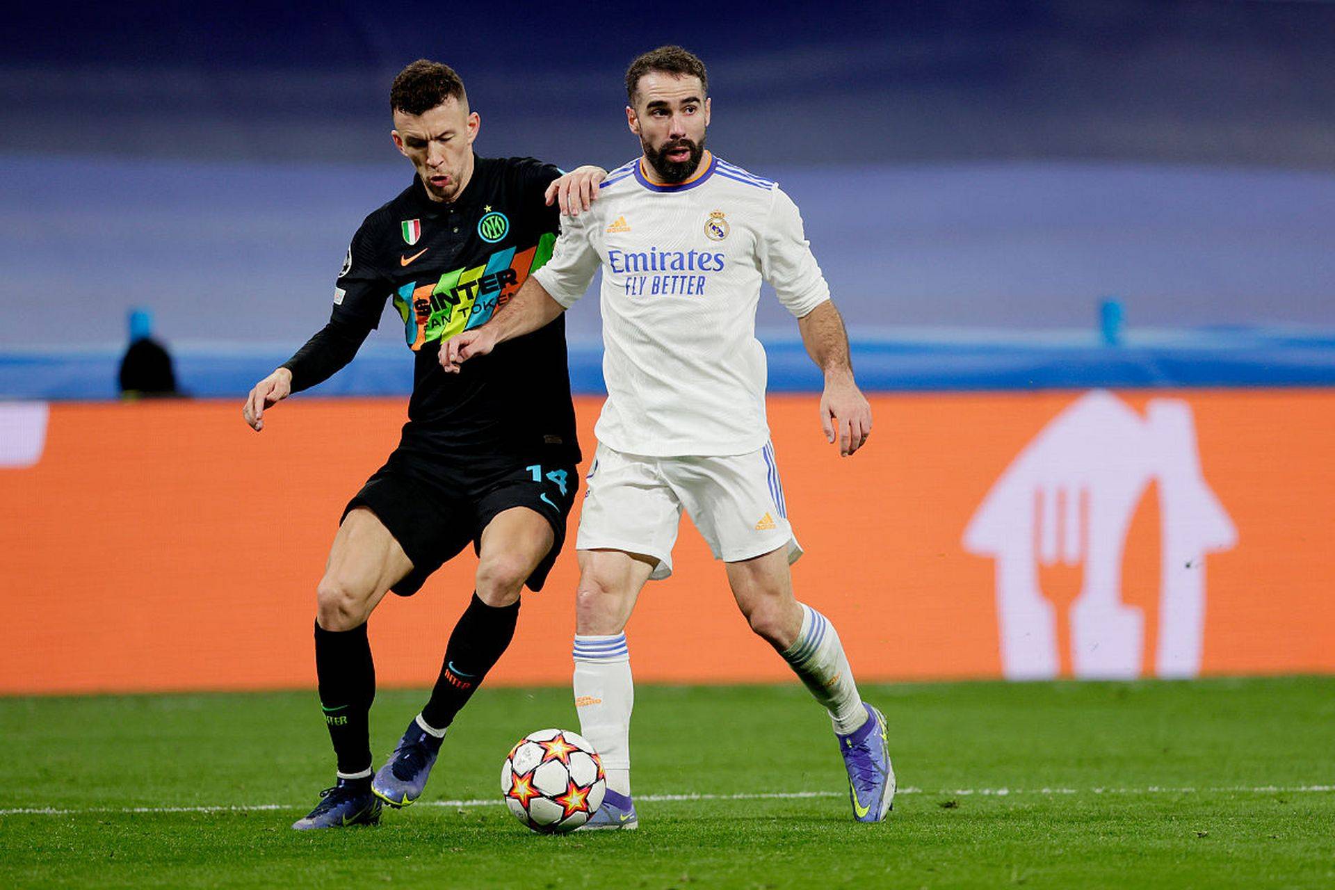 球速体育今夜皇家马德里调整名单以备NBA总决赛，战术微调环节打磨，信心回归，赛程密集仍需轮换的简单介绍